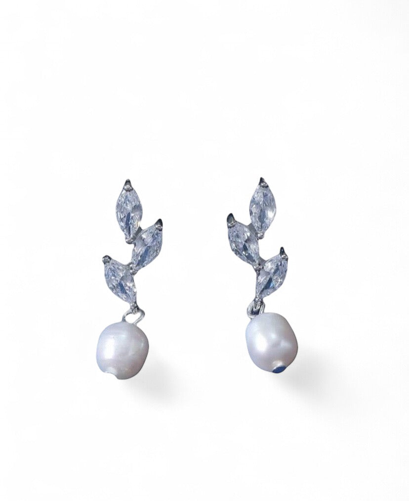 Les Larmes de la Luna | Boucles d'oreilles en perles